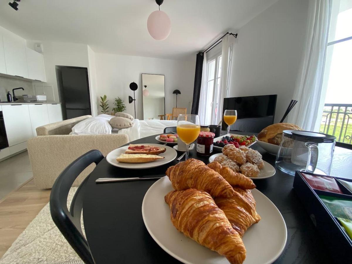 Apartmán Disneyland Minimalist Lifestyle - 5 Pax Serris Exteriér fotografie